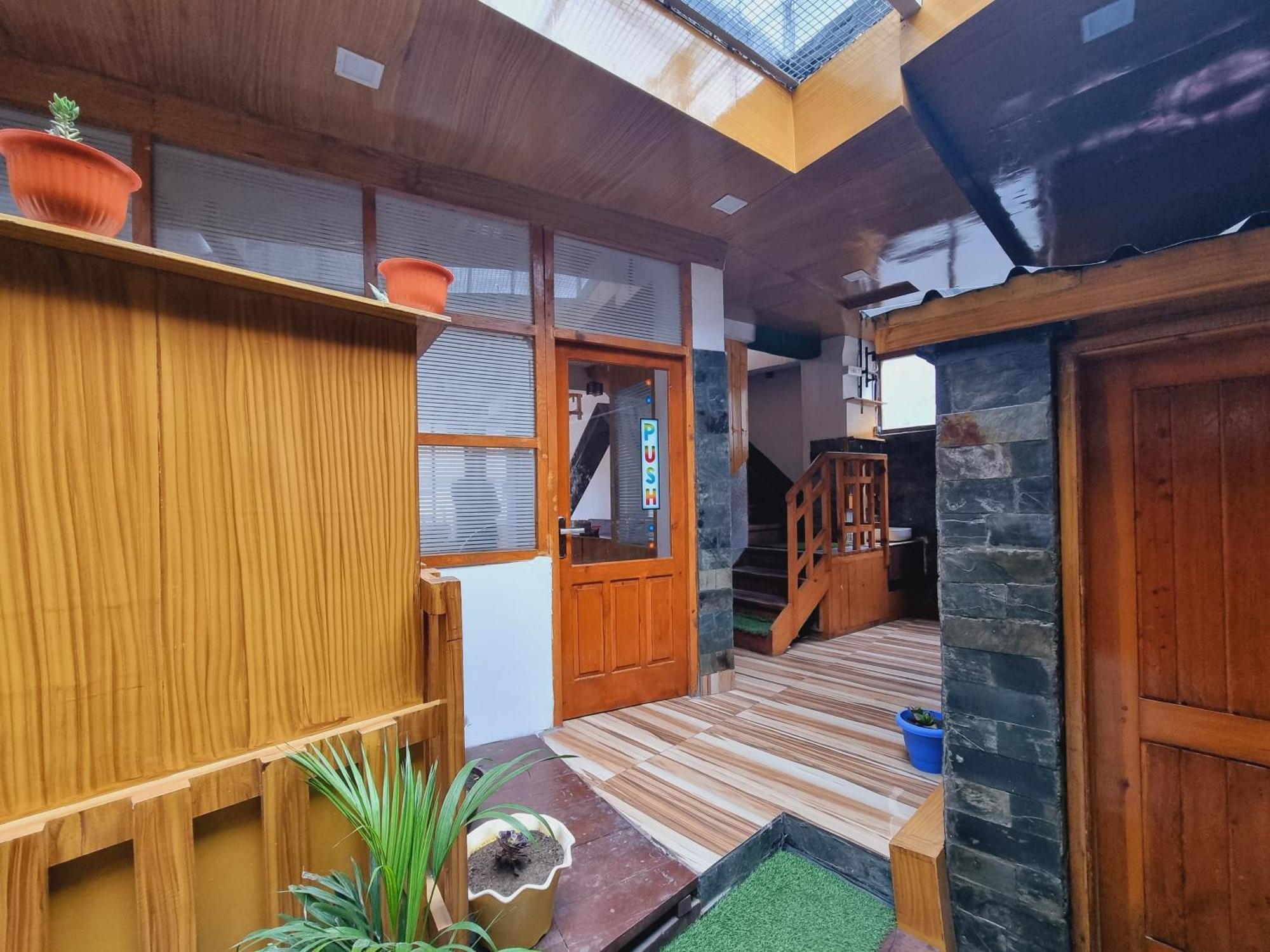 Wow Hotels Green View Dalhousie Exterior photo