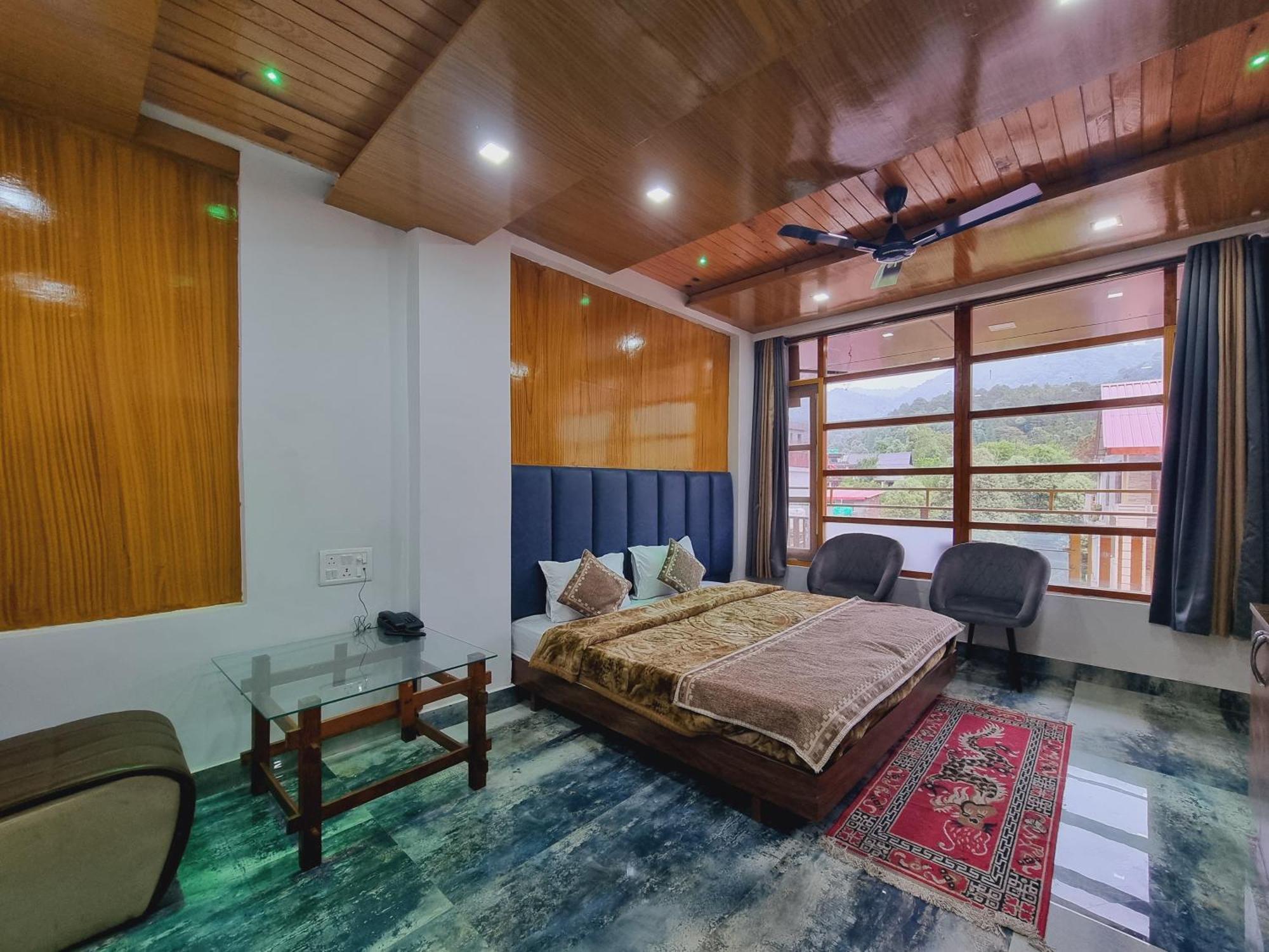 Wow Hotels Green View Dalhousie Exterior photo