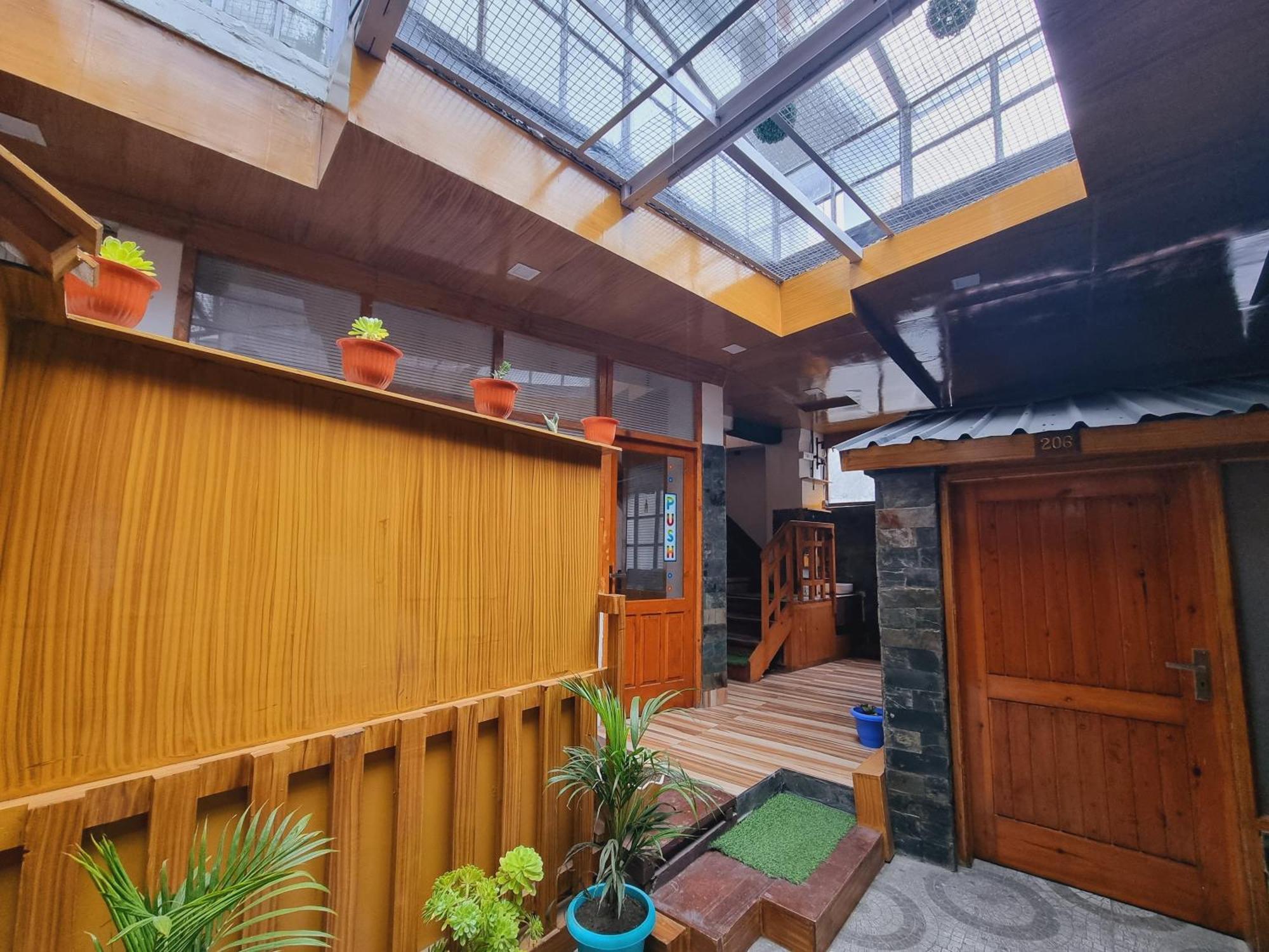 Wow Hotels Green View Dalhousie Exterior photo