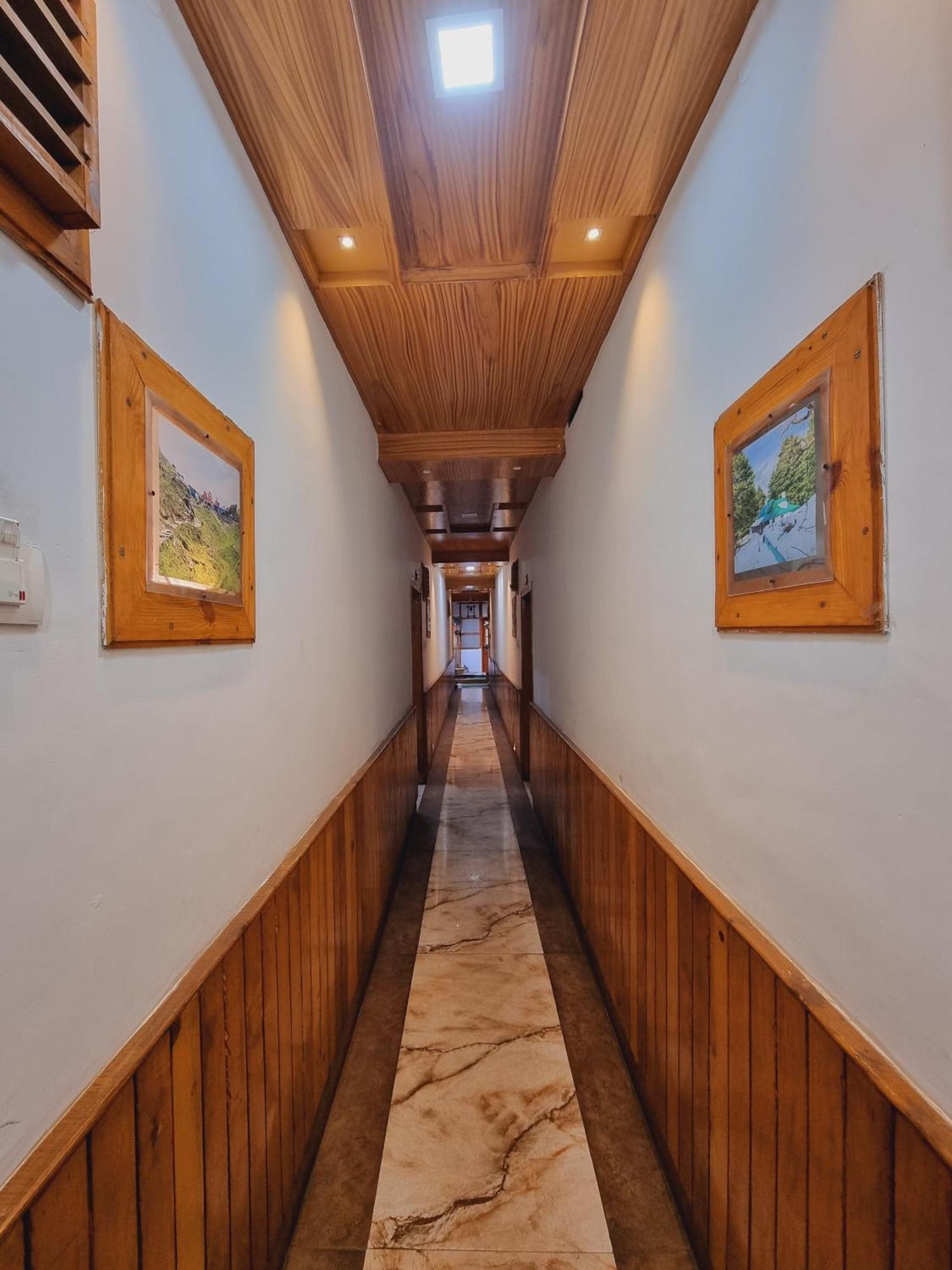 Wow Hotels Green View Dalhousie Exterior photo