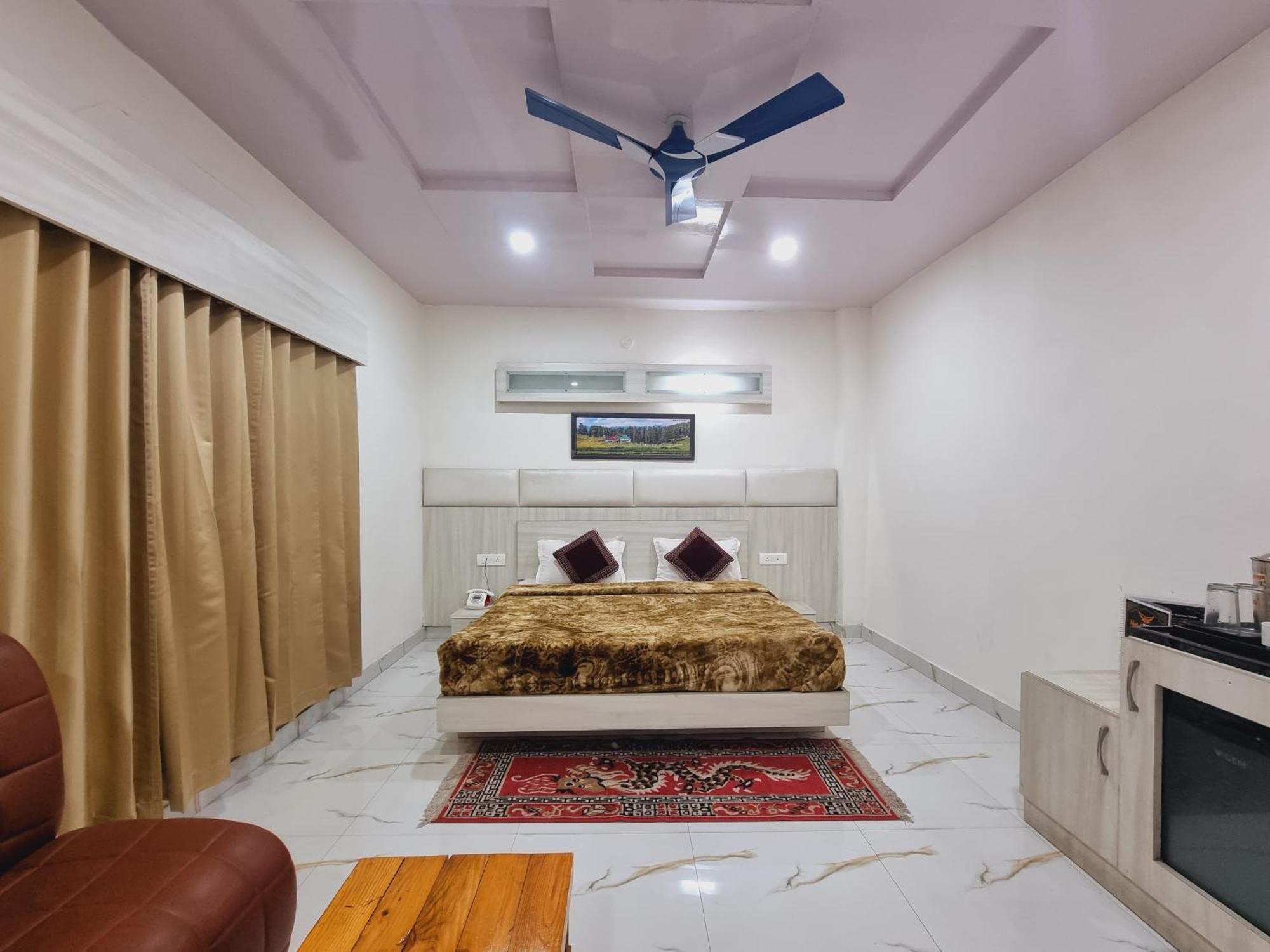 Wow Hotels Green View Dalhousie Exterior photo